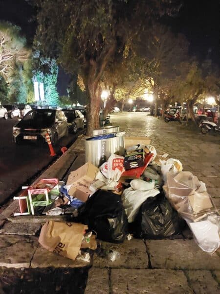 garbage24
